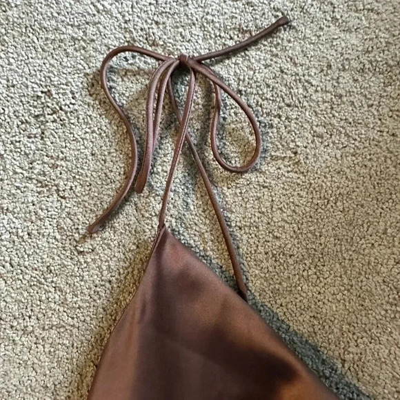 WHITE FOX MINI DRESS - Picture 6 of 8